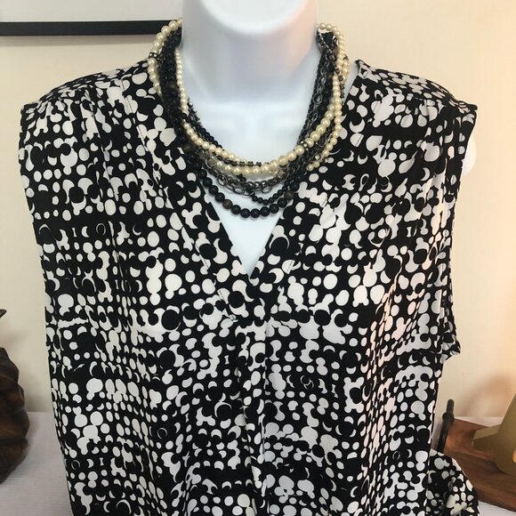 Chaus New York Top - black and white in size XL - Picture 1 of 3